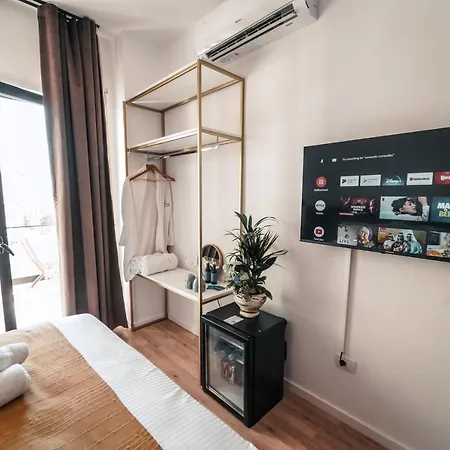 Hotell Mia Marine 4*