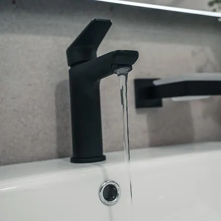 Mia Marine Hotell 4*