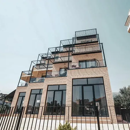 Mia Marine 호텔 4*