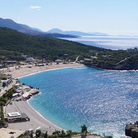 Mia Marine Himare
